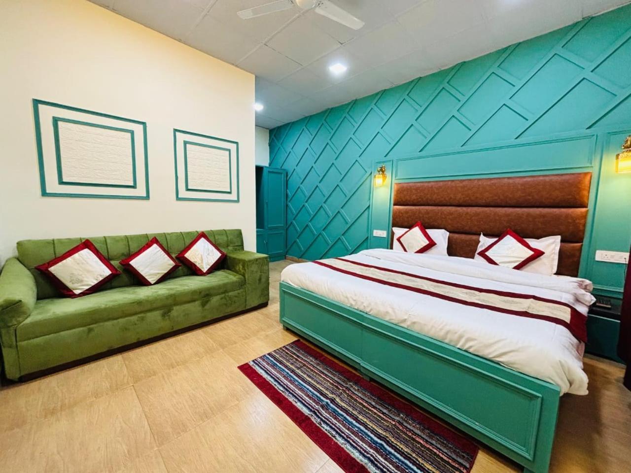 Hotel Amar Mussoorie Eksteriør billede