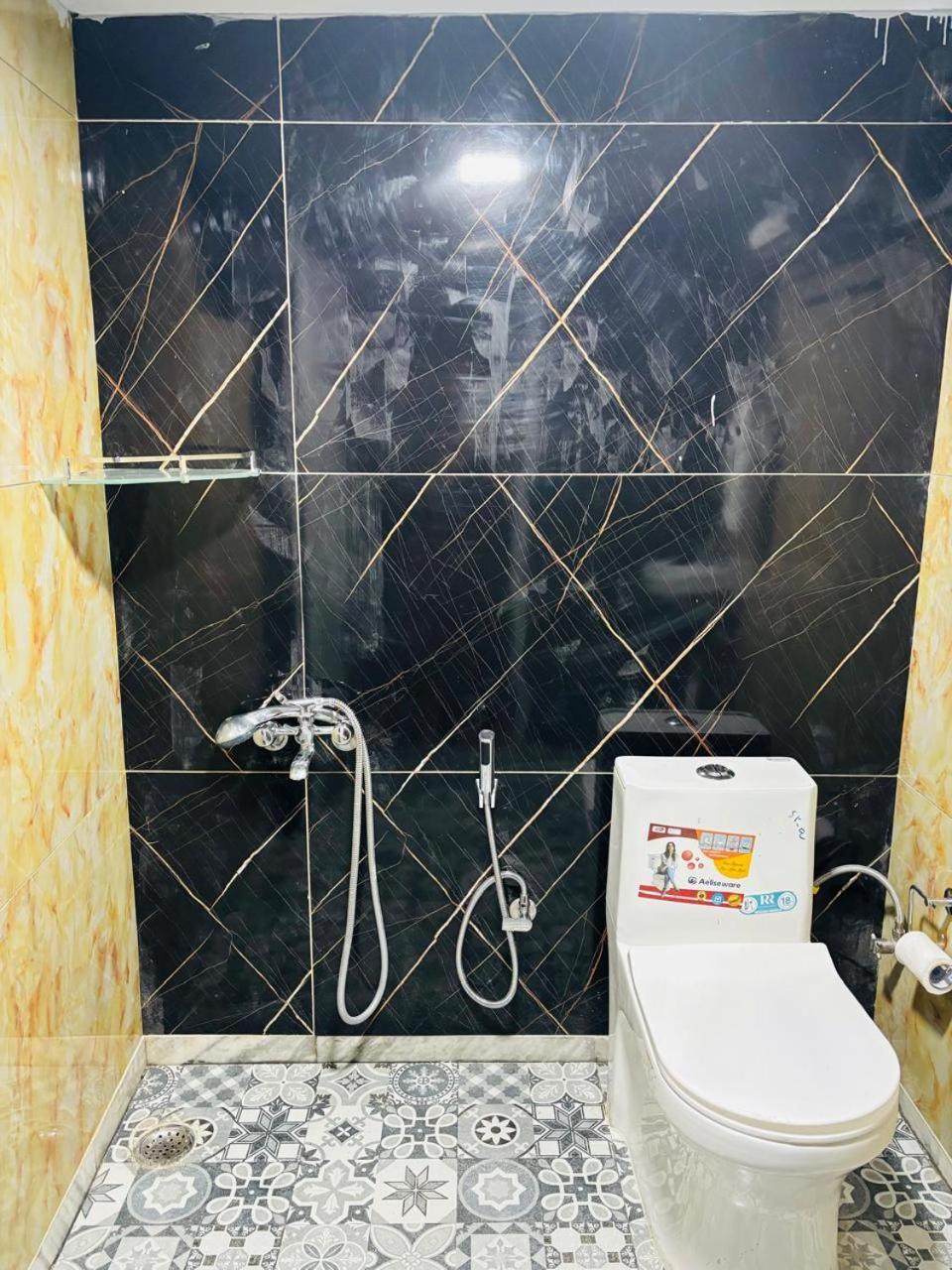 Hotel Amar Mussoorie Eksteriør billede