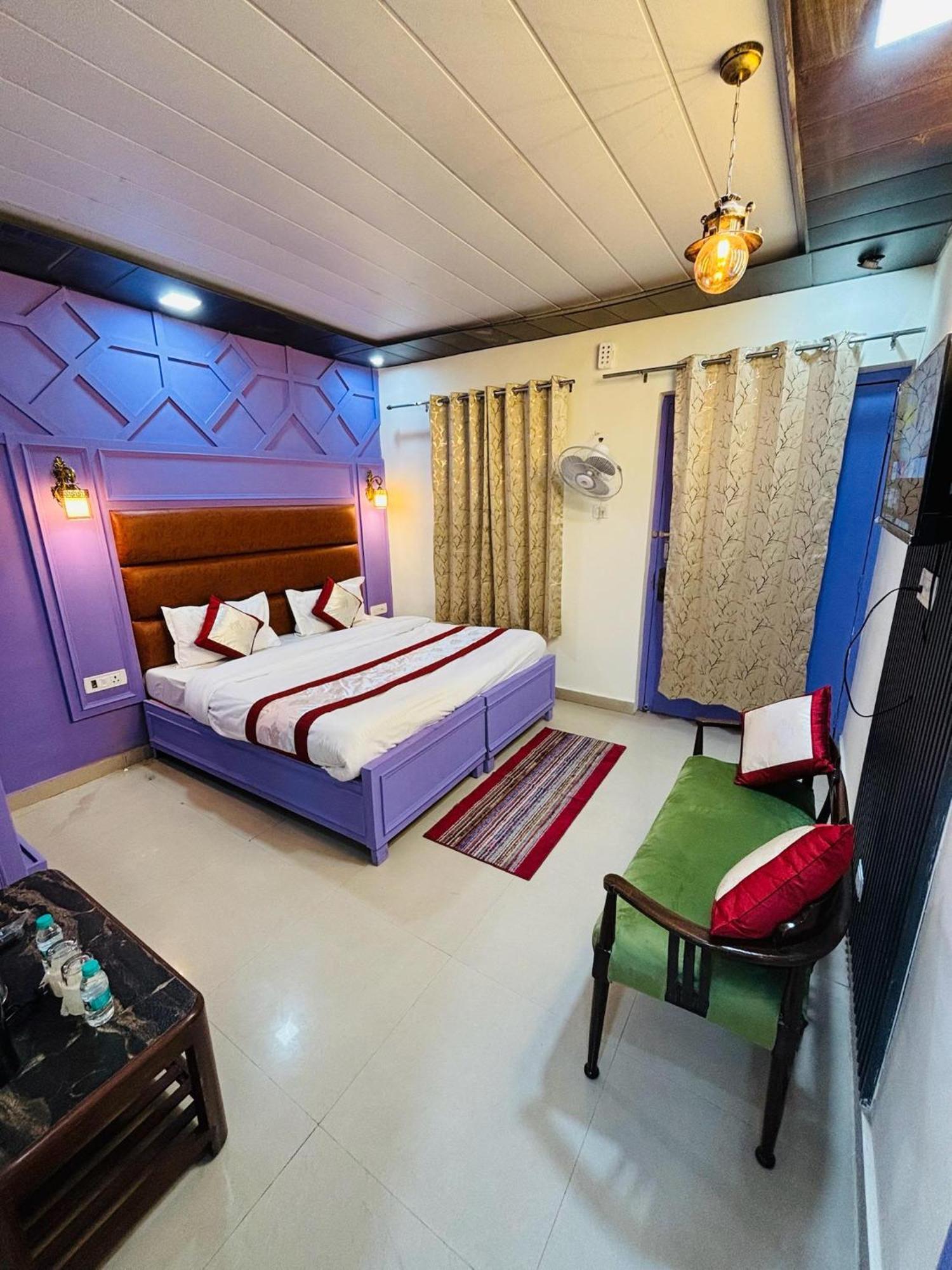 Hotel Amar Mussoorie Eksteriør billede